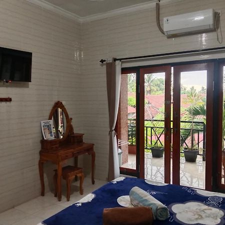 Grace Paradise Guest House Нуса-Лембонган Екстер'єр фото